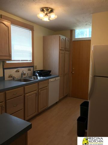 3716 Lincoln Boulevard, Omaha, NE 68131