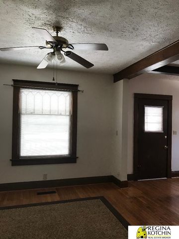 3716 Lincoln Boulevard, Omaha, NE 68131