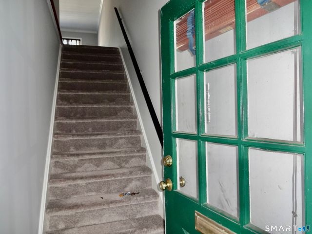 245 Unquowa Road APT 102, Fairfield, CT 06824