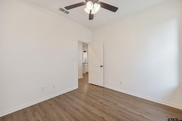 1672 Alamo Crossing, Tyler, TX 75701