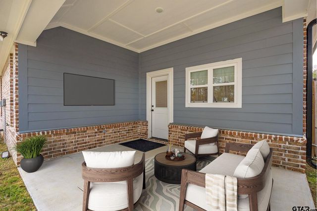 1672 Alamo Crossing, Tyler, TX 75701