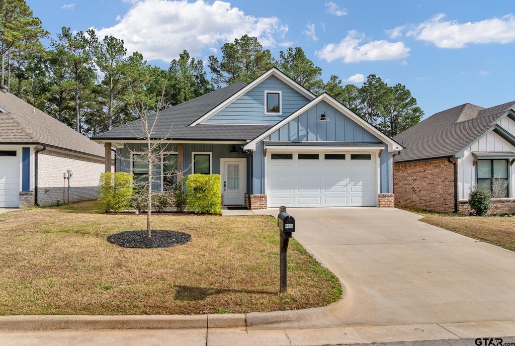 1672 Alamo Crossing, Tyler, TX 75701