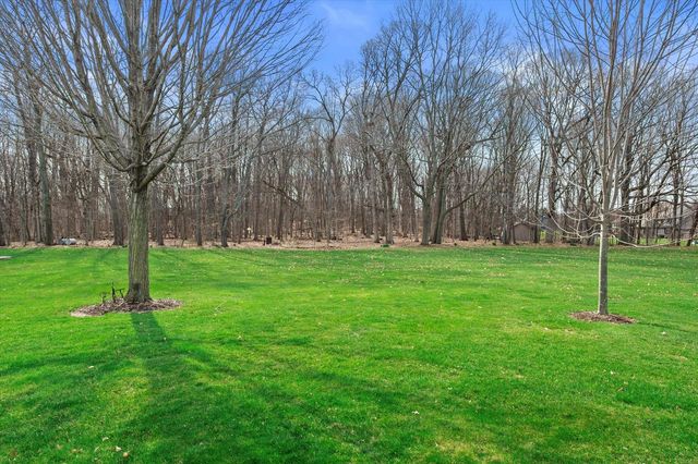 1511 Prairie LANE, Hubertus, WI 53033