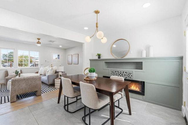 9632 Cambury Dr., Santee, CA 92071