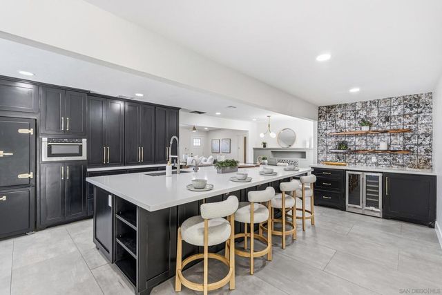9632 Cambury Dr., Santee, CA 92071