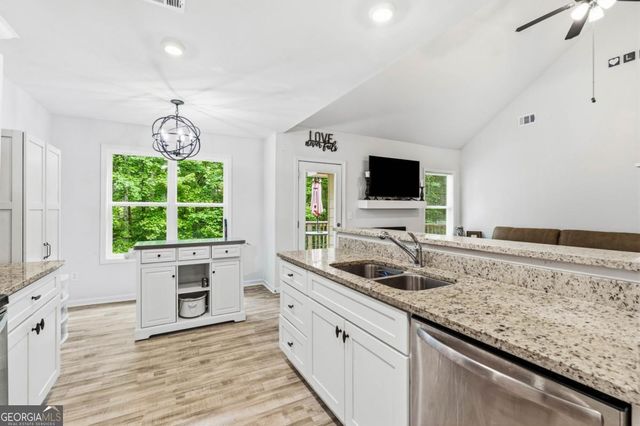 554 Saddle Ridge Drive, Bethlehem, GA 30620