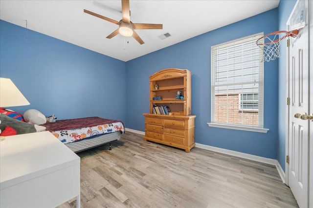 12055 HIDDEN DR, Arlington, TN 38002