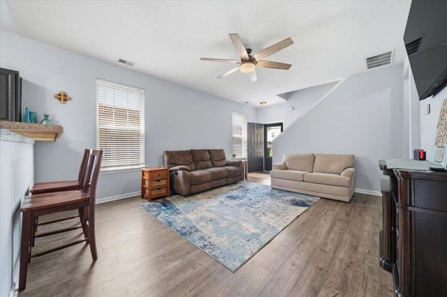 12055 HIDDEN DR, Arlington, TN 38002