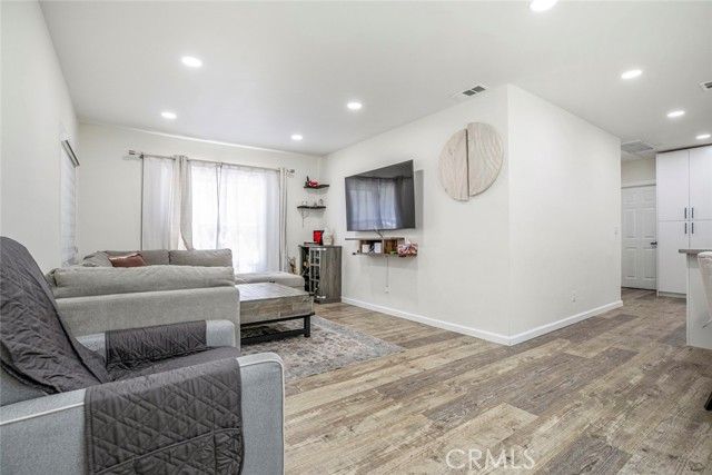 343 Concord Street, Glendale, CA 91203