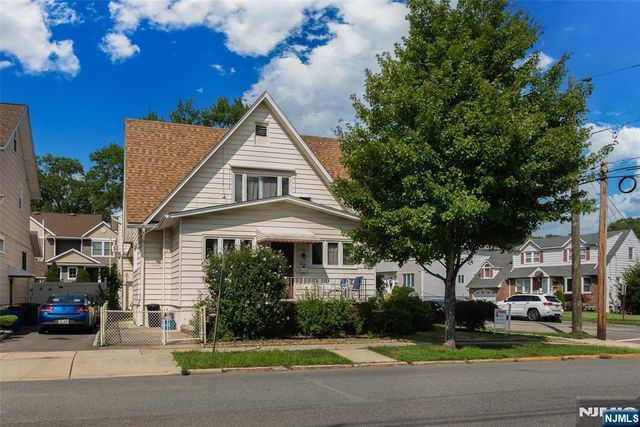 653 New York Avenue, Lyndhurst, NJ 07071