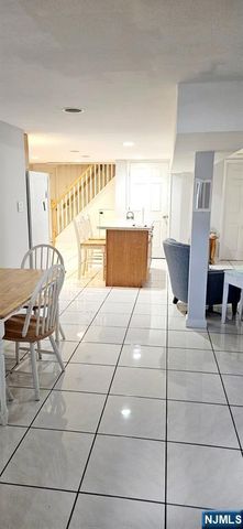 653 New York Avenue, Lyndhurst, NJ 07071