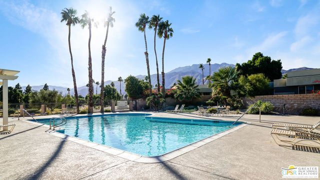 1589 N Sunflower Court, Palm Springs, CA 92262