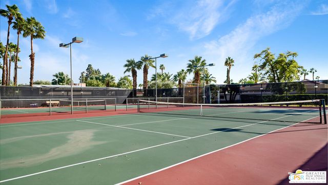 1589 N Sunflower Court, Palm Springs, CA 92262