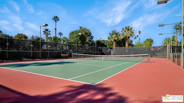 1589 N Sunflower Court, Palm Springs, CA 92262