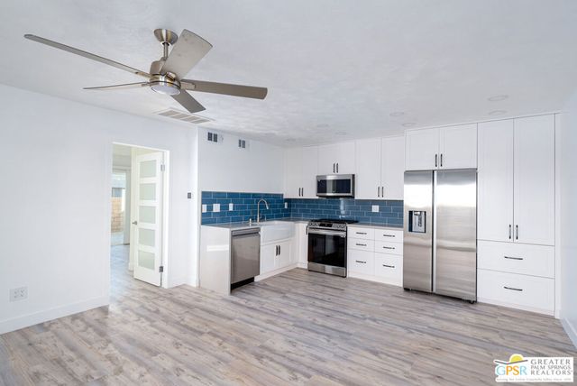1589 N Sunflower Court, Palm Springs, CA 92262