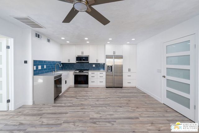 1589 N Sunflower Court, Palm Springs, CA 92262