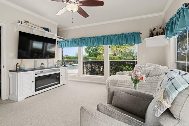 143 Lago Circle Drive N, Santa Fe, TX 77517