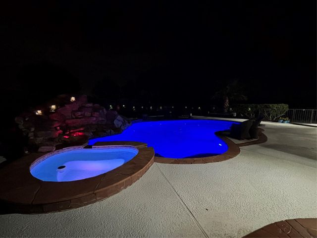 143 Lago Circle Drive N, Santa Fe, TX 77517