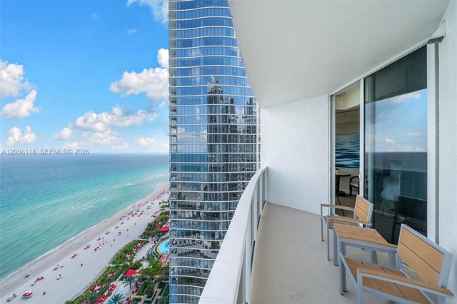 18001 Collins Avenue 2209, Sunny Isles Beach, FL 33160