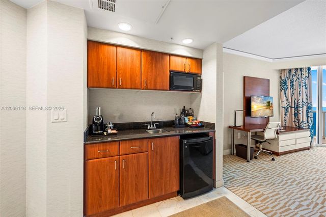 18001 Collins Avenue 2209, Sunny Isles Beach, FL 33160