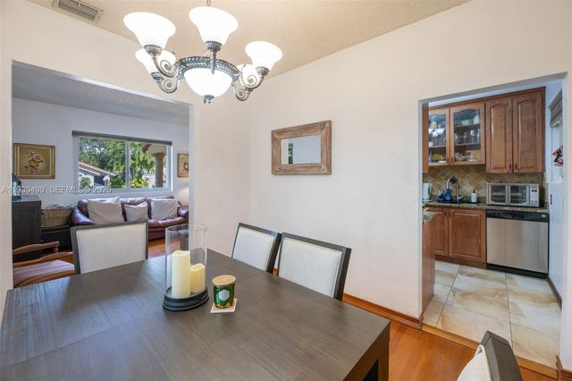 6120 SW 27th St, Miami, FL 33155