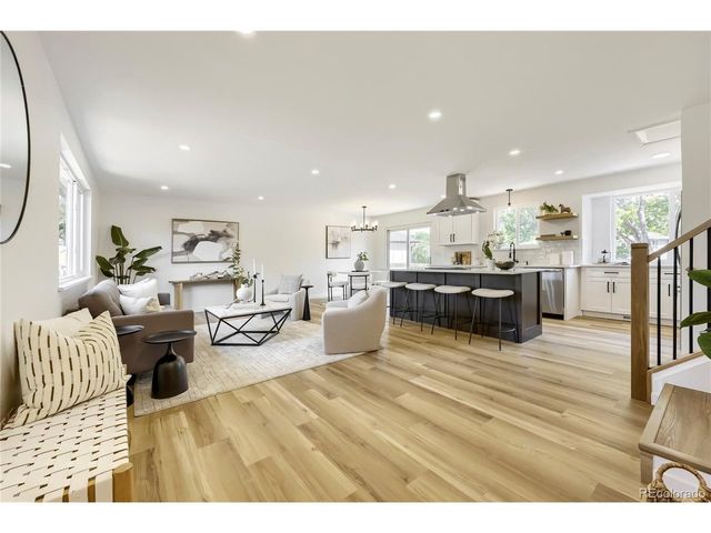 11622 W 71st Ave, Arvada, CO 80004