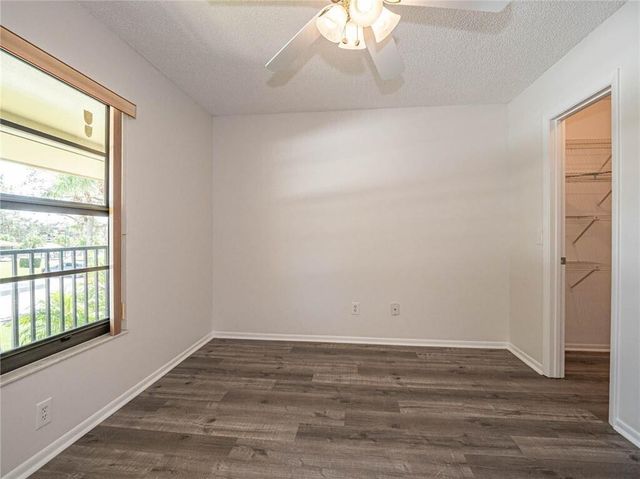 28 Plantation Drive 202, Vero Beach, FL 32966