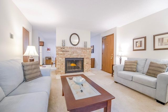 350 Shelard Parkway 206, Saint Louis Park, MN 55426