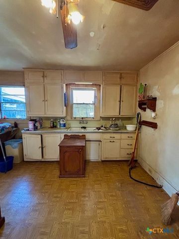 3620 County Road 318, Gatesville, TX 76528