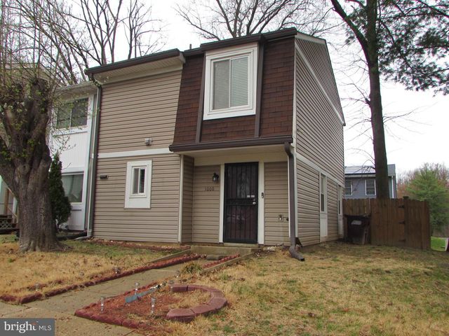 1000 FAIRFORD WAY, Capitol Heights, MD 20743