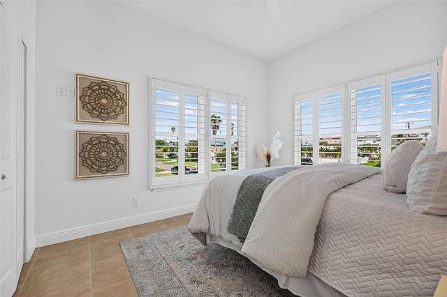 205 162ND AVENUE, Redington Beach, FL 33708