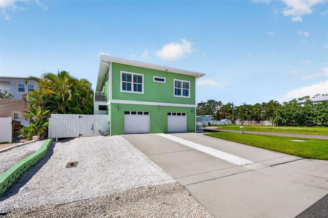205 162ND AVENUE, Redington Beach, FL 33708