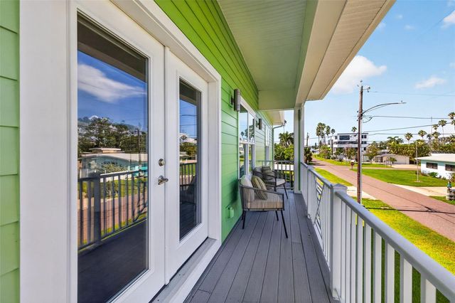205 162ND AVENUE, Redington Beach, FL 33708