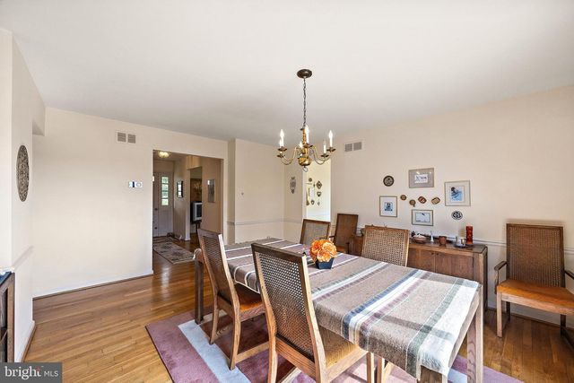 509 HOLLY KNOLL RD, Hockessin, DE 19707