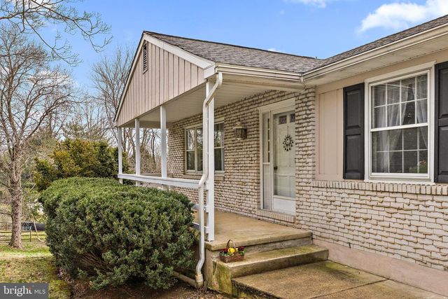 509 HOLLY KNOLL RD, Hockessin, DE 19707