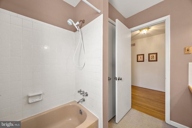 509 HOLLY KNOLL RD, Hockessin, DE 19707