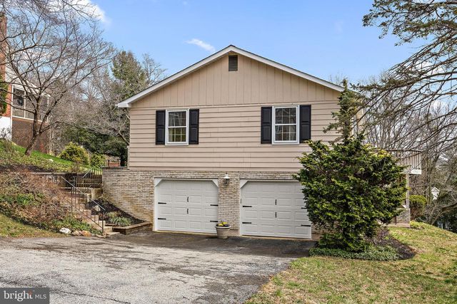 509 HOLLY KNOLL RD, Hockessin, DE 19707