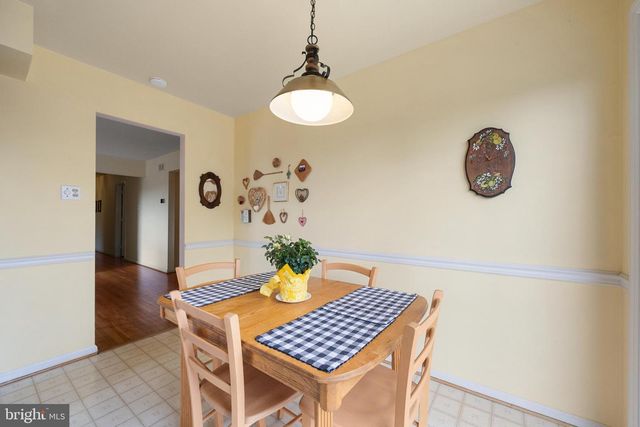 509 HOLLY KNOLL RD, Hockessin, DE 19707