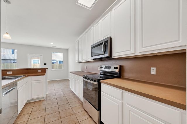 16623 Newglen Lane, Houston, TX 77084