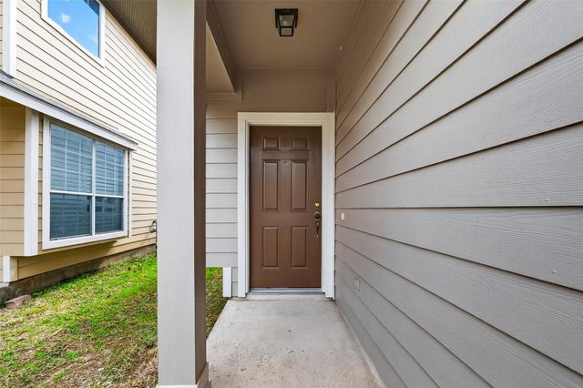 16623 Newglen Lane, Houston, TX 77084