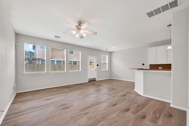 16623 Newglen Lane, Houston, TX 77084