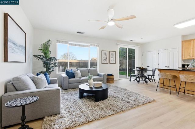 1871 1871 Ventura Dr, Pittsburg, CA 94565