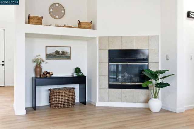 1871 1871 Ventura Dr, Pittsburg, CA 94565