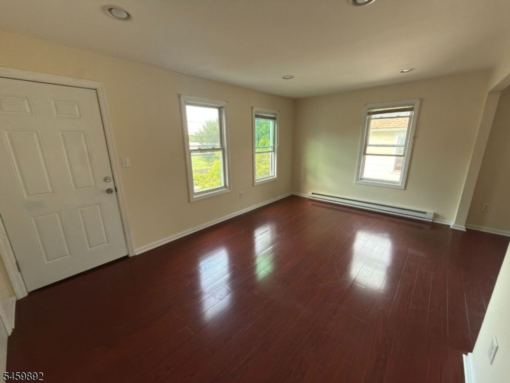 25 Kingsland St, Nutley Twp., NJ 07110 — photo 3