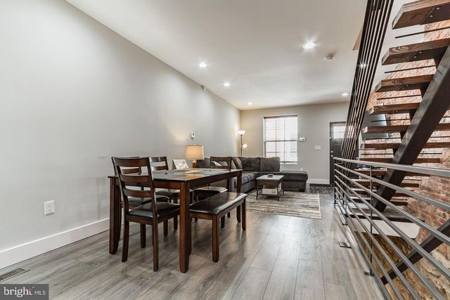 1348 S DOVER ST, Philadelphia, PA 19146