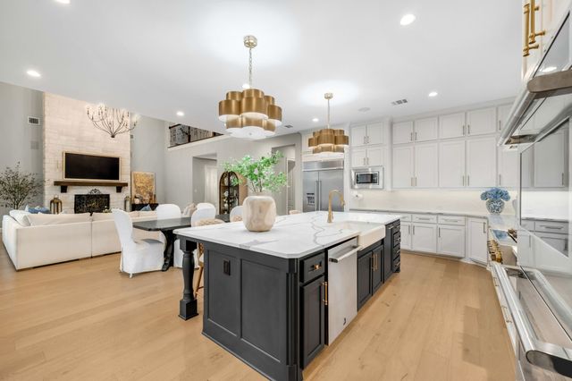 5401 Barry Boulevard, Flower Mound, TX 75022