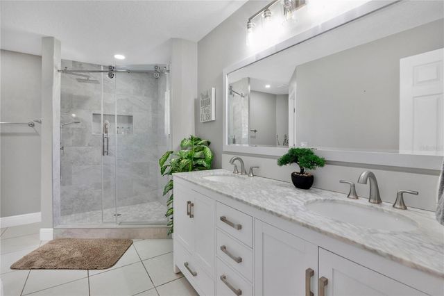 16848 ROCKWELL HEIGHTS LANE, Clermont, FL 34711