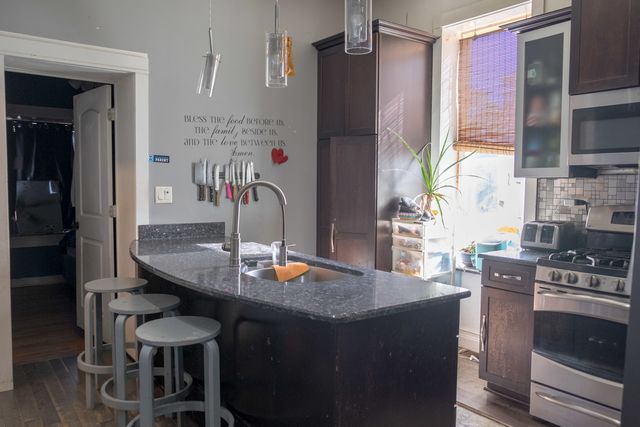 1645 N Monticello Avenue, Chicago, IL 60647