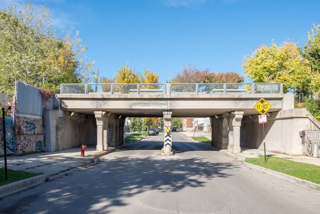 1645 N Monticello Avenue, Chicago, IL 60647