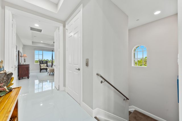 144 Tierra Lane 10, Jupiter, FL 33477
